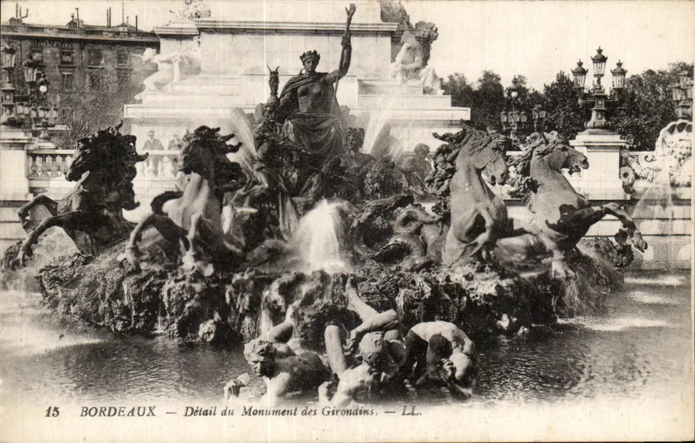 Bordeaux — Detail des Denkmals der Girondins — LL. - Vorderseite