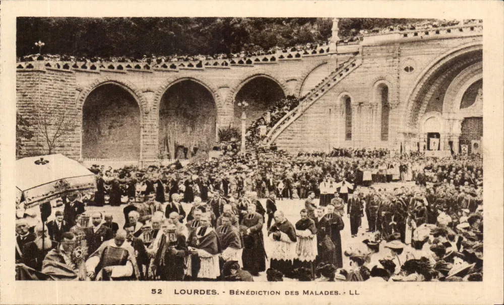 Lourdes — Bênção dos doentes — LL - Frente