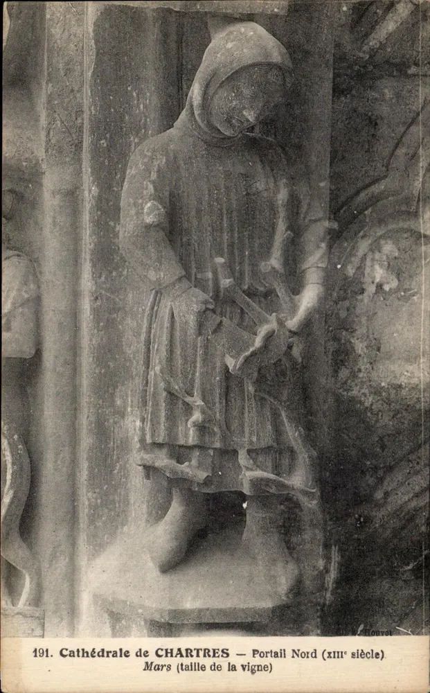 Kathedrale von CHARTRES — Nordportal (13. Jahrhundert). Mars (Gott der Weinrebe) - Vorderseite