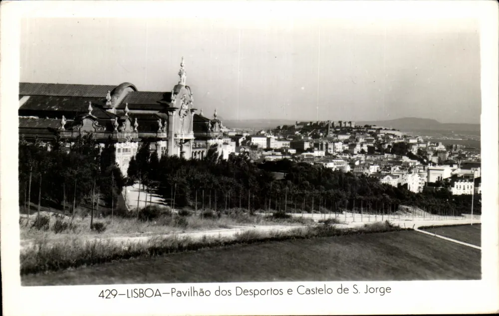 Lissabon — Pavilhão dos Desportos und Castelo de S. Jorge — Serie 429 - Vorderseite
