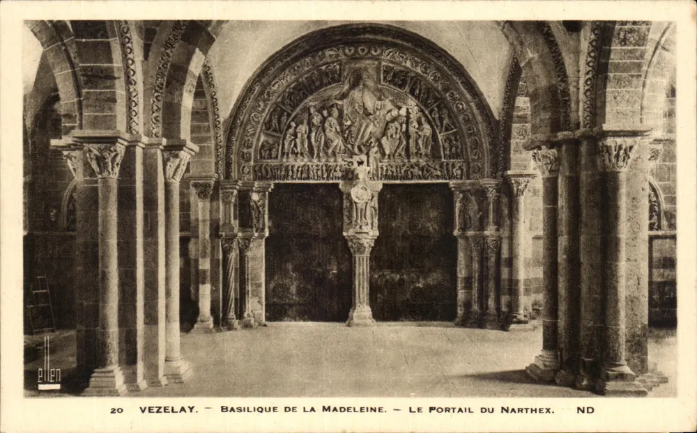 Vézelay — Basilika Sainte-Madeleine — Der Narthexportal - Vorderseite