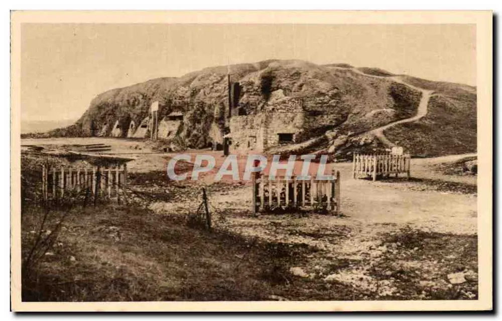 O Forte de Vaux — Forte Vaux — Ossuário de Douaumont - Frente