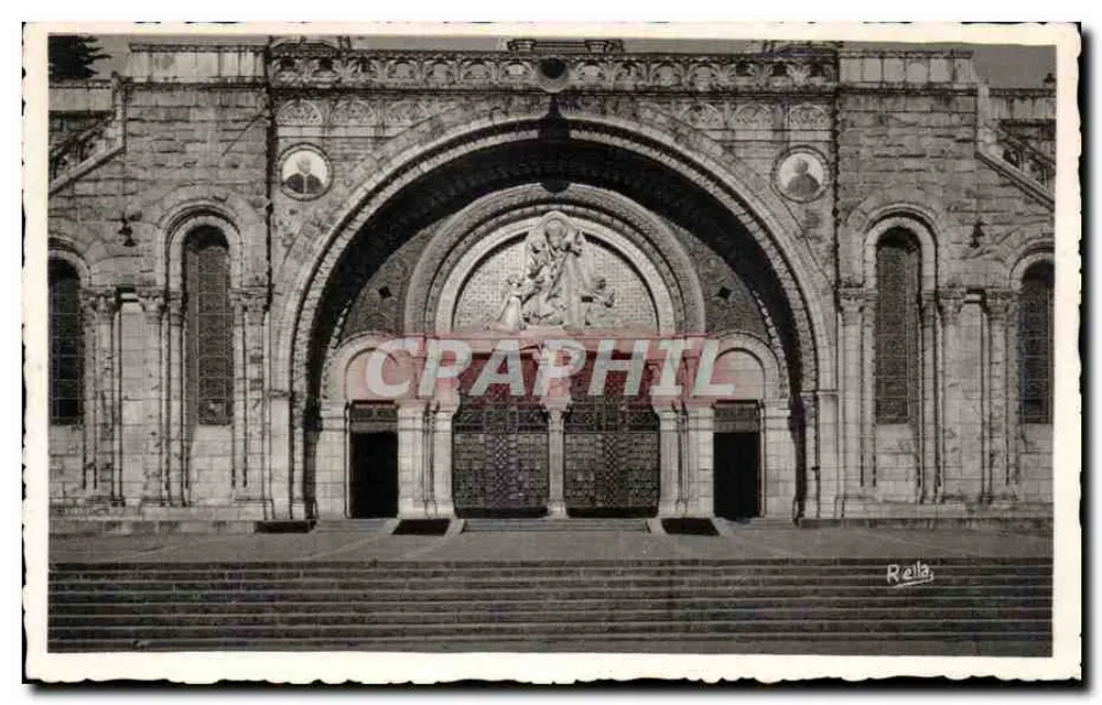 Lourdes — A entrada do Rosário — Bella - Frente