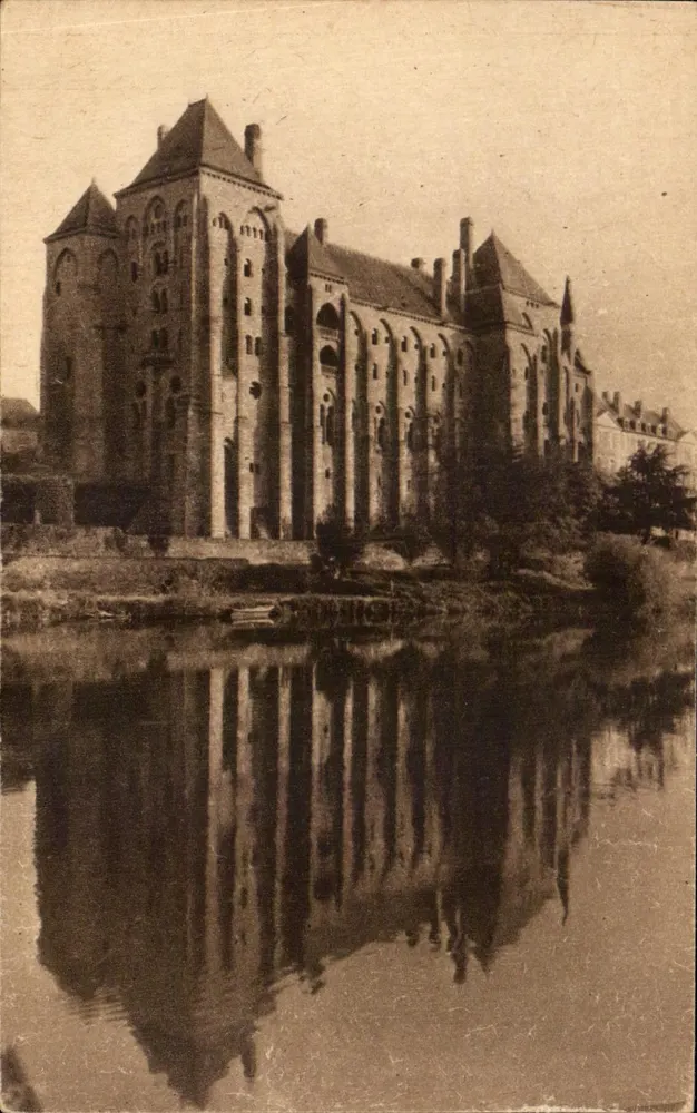 Abtei Saint-Pierre de Solesmes — Ansicht von Norden-Osten — Edition der « Freunde von Solesmes » - Vorderseite