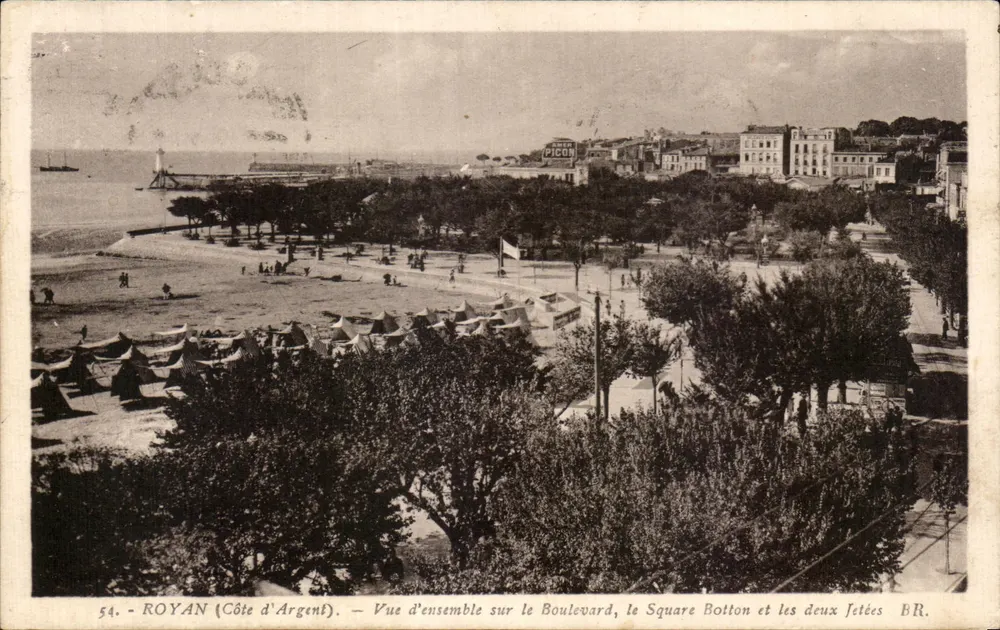 Royan (Côte d'Argent) — Gesamtansicht des Boulevards, des Square Bolton und der beiden Molen — Éditeur PICON - Vorderseite