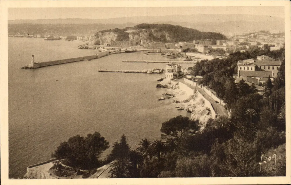 Nice — Allgemeiner Blick und Mont Boron — Les Éditions d'Art Lyon - Vorderseite