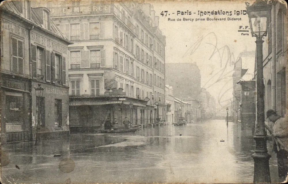 Paris — Inondations 1910 — Rue de Bercy prise Boulevard Diderot — F.F. Paris - Vorderseite