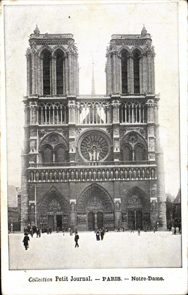 Catedral de Notre-Dame — Paris — Coleção Petit Journal - Frente