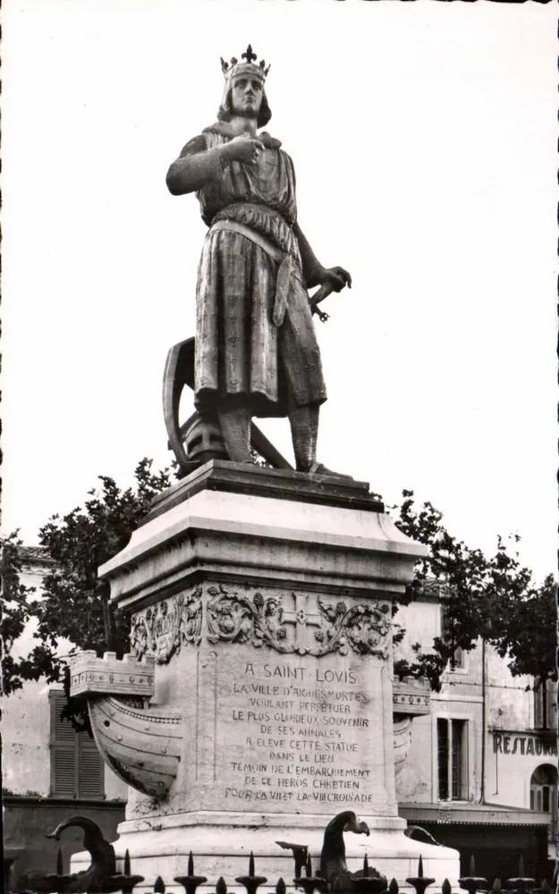 Estátua de São Luís — Aigues-Mortes (Gard) — Fotografia por Pradier - Frente