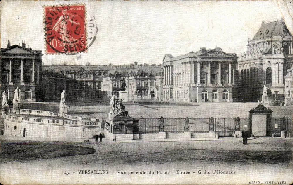 Versailles — Vue générale du Palais - Entrée - Grille d'Honneur — éditeur BLAIN - VERSAILLES, n°23 - Vorderseite