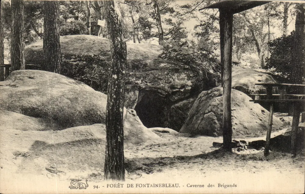 Floresta de Fontainebleau - Caverna dos Brigands — editor não identificado, n° 94 - Frente