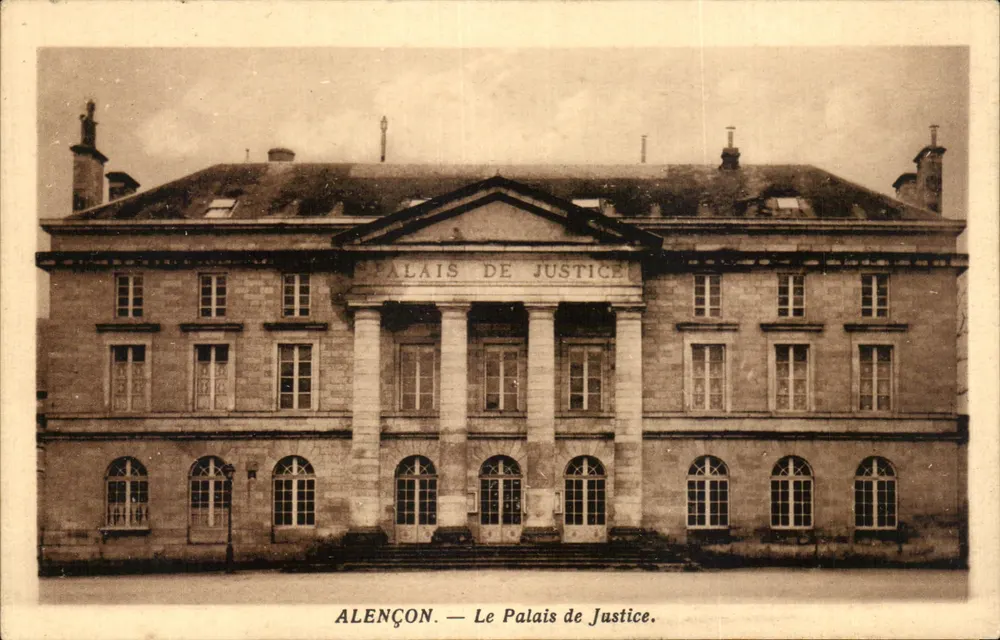 Alençon — O Palácio de Justiça — Foto Matthes - Frente