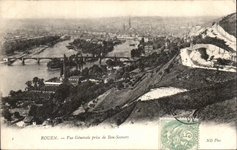 Rouen — Vista general tomada desde Bon-Secours — ND Phot - Anverso
