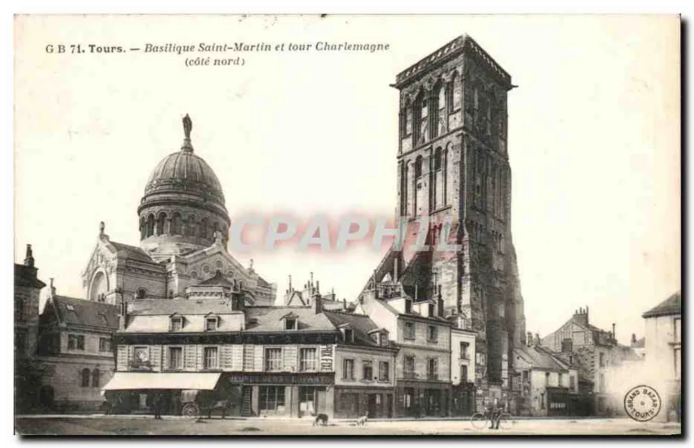 Tours — Basilika Saint-Martin und Turm Charlemagne (Nordseite) — Grand Bazar Tours - Vorderseite