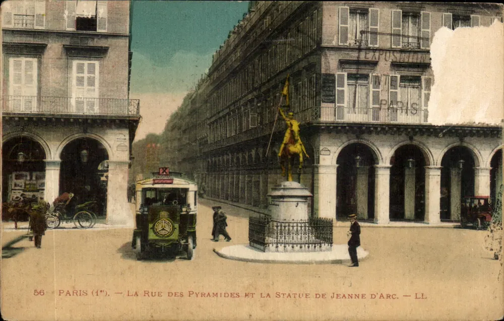 Paris (1er) — La Rue des Pyramides et la Statue de Jeanne d'Arc — LL - Vorderseite