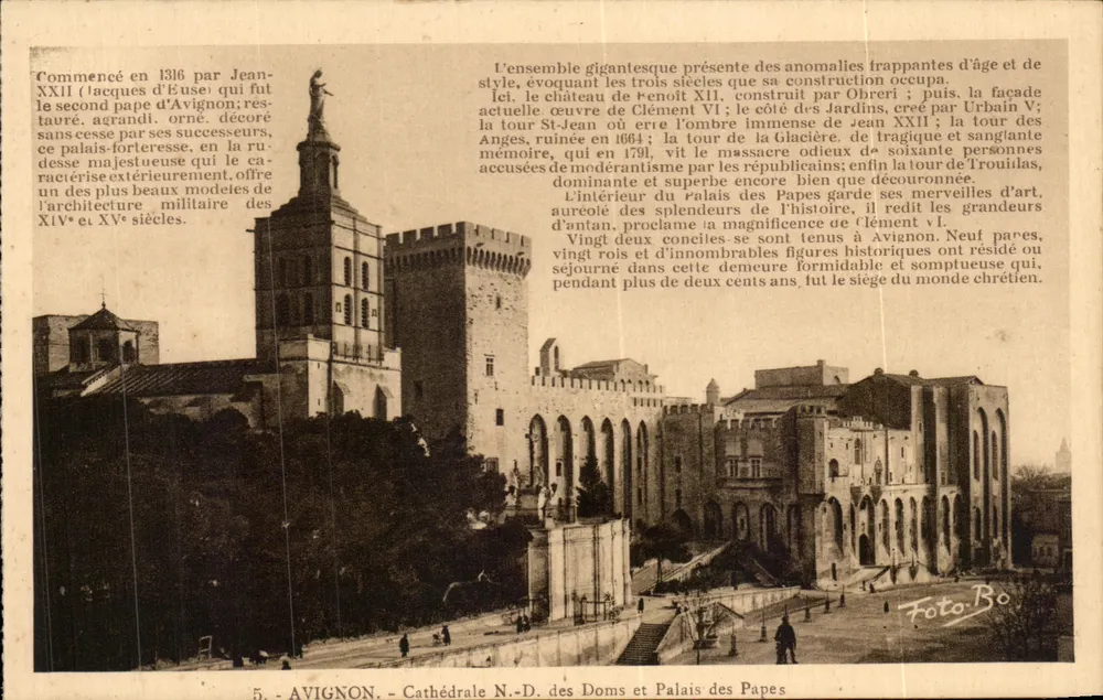 Avignon - Kathedrale Unserer Frau der Domen und Palast der Päpste - Vorderseite
