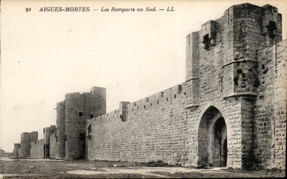 Aigues-Mortes — Die Mauern im Süden — LL - Vorderseite