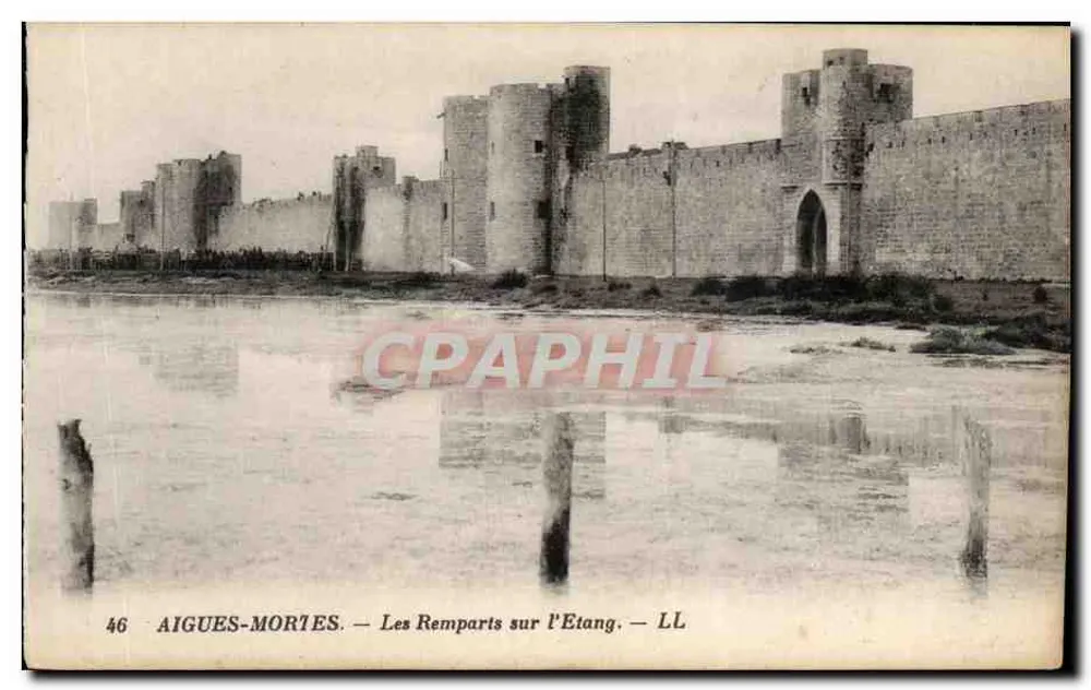 Aigues-Mortes — Die Mauern über dem Teich — LL - Vorderseite