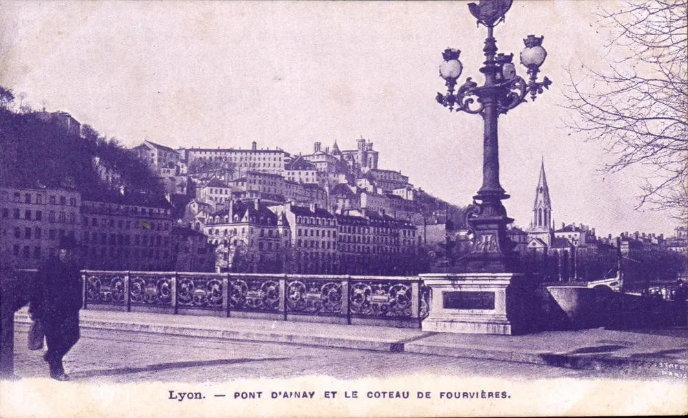 Lyon — Pont d'Ainay und der Coteau de Fourvières — Verlag STAEER PARIS - Vorderseite