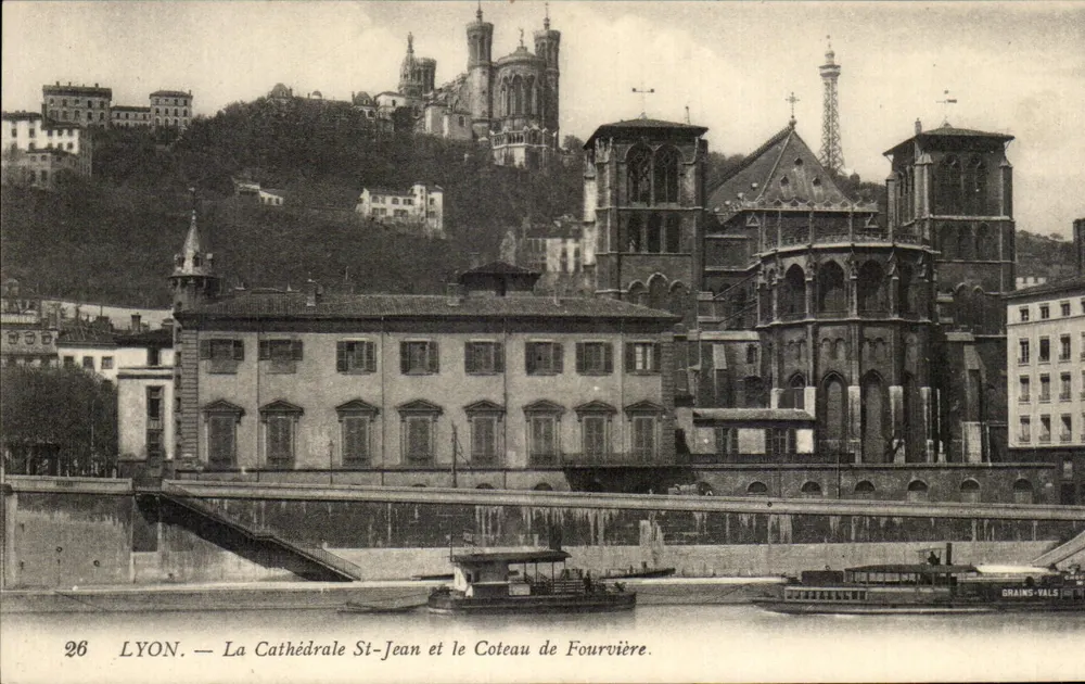 LYON — Die Kathedrale St-Jean und der Coteau de Fourvière — Grains-Vals - Vorderseite