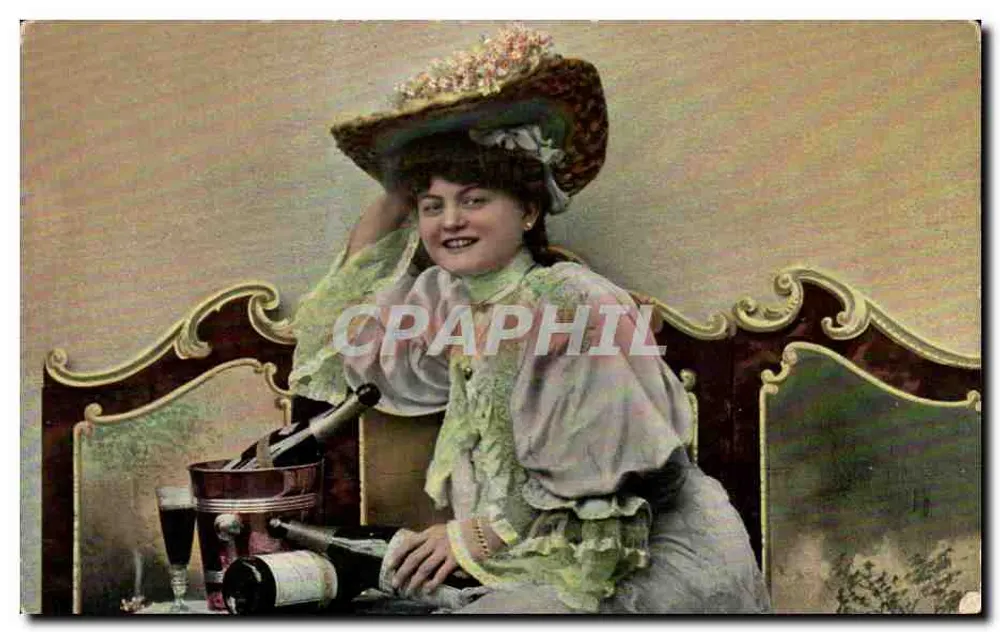 Frau in Hut mit Blumen — mit Champagnerflasche und Glas — Verlag 'Serie Dc 6.' - Vorderseite