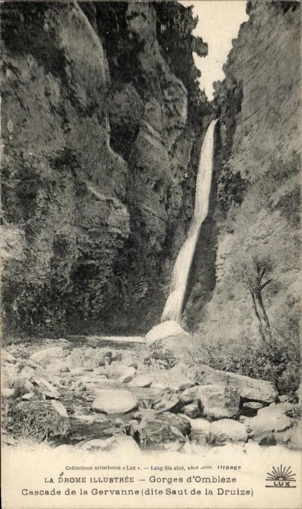 Gorges d'Omblezé — Wasserfall der Gervanne (auch Saut de la Druize genannt) — LA DROME ILLUSTRÉE, Lang fils aîné, phot. Édit. Orange - Vorderseite