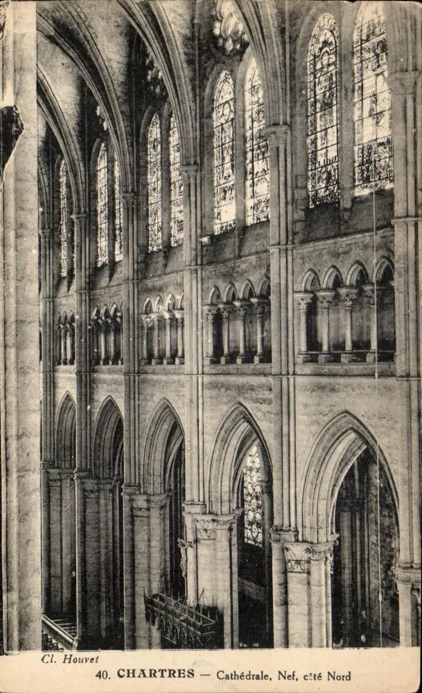Chartres — Catedral, Nef, lado Norte - Frente