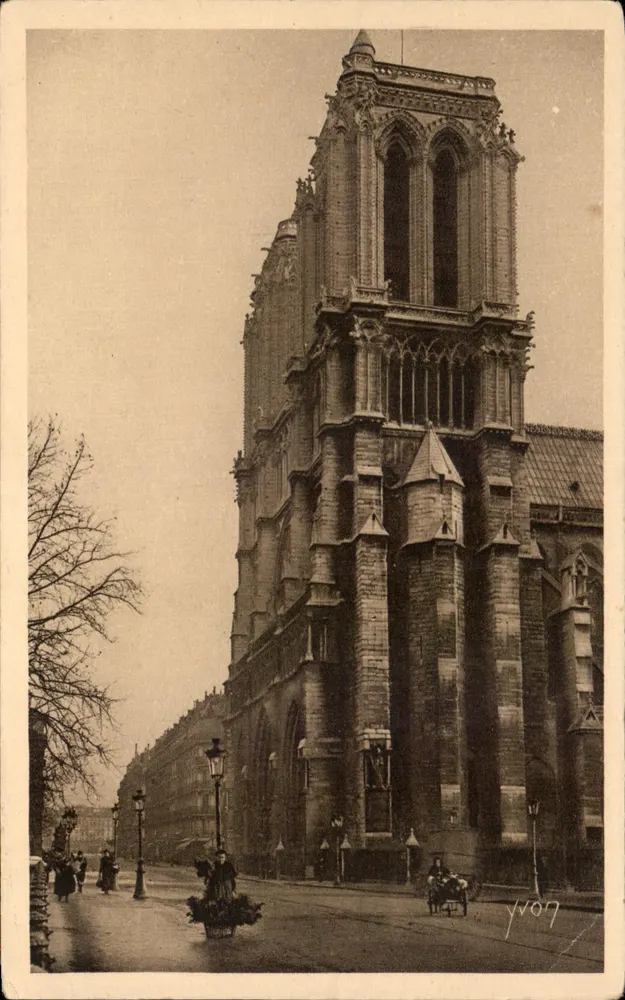 Notre-Dame de Paris — Fassade in Seitenansicht — Art Edition YVON, Paris, Serie 11 Nr. 208 - Vorderseite