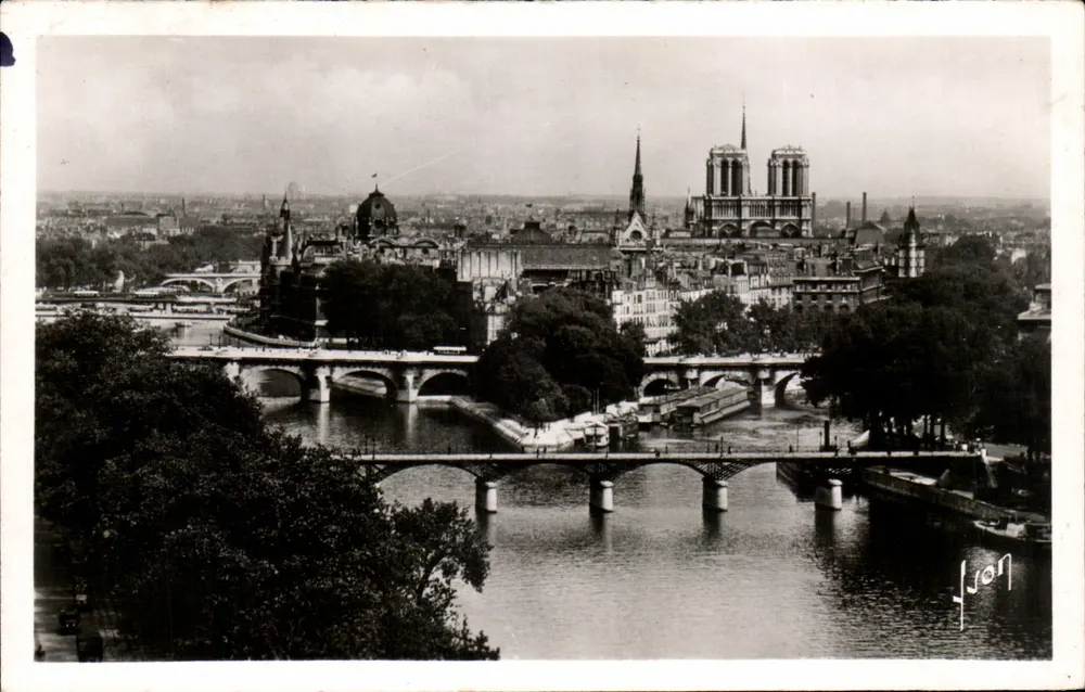Paris — Ansicht der Cité, Notre-Dame und der Brücken — Éditions d'Art, Paris - Vorderseite