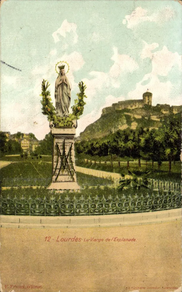 Lourdes - A Virgem da Esplanada — Editor H. Frioux, n°12 - Frente