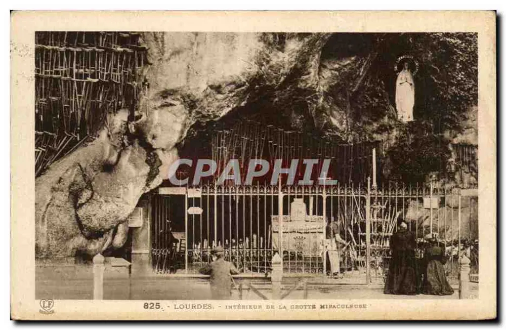 Lourdes — Interior da Gruta Milagrosa — Héloïgrevure Toulouse, n°825 - Frente