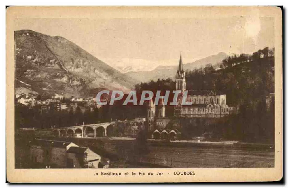 De Basiliek en de Pic du Jer - LOURDES - Voorkant