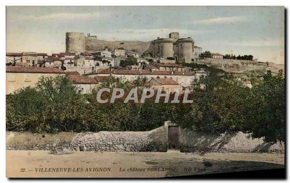 Villeneuve-lès-Avignon — El castillo de Saint-André — ND Photo - Anverso