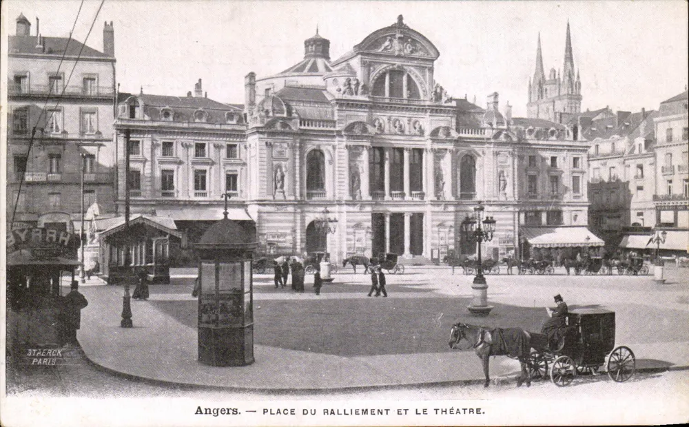 Angers — Place du Ralliement und das Theater — Staerck Paris - Vorderseite