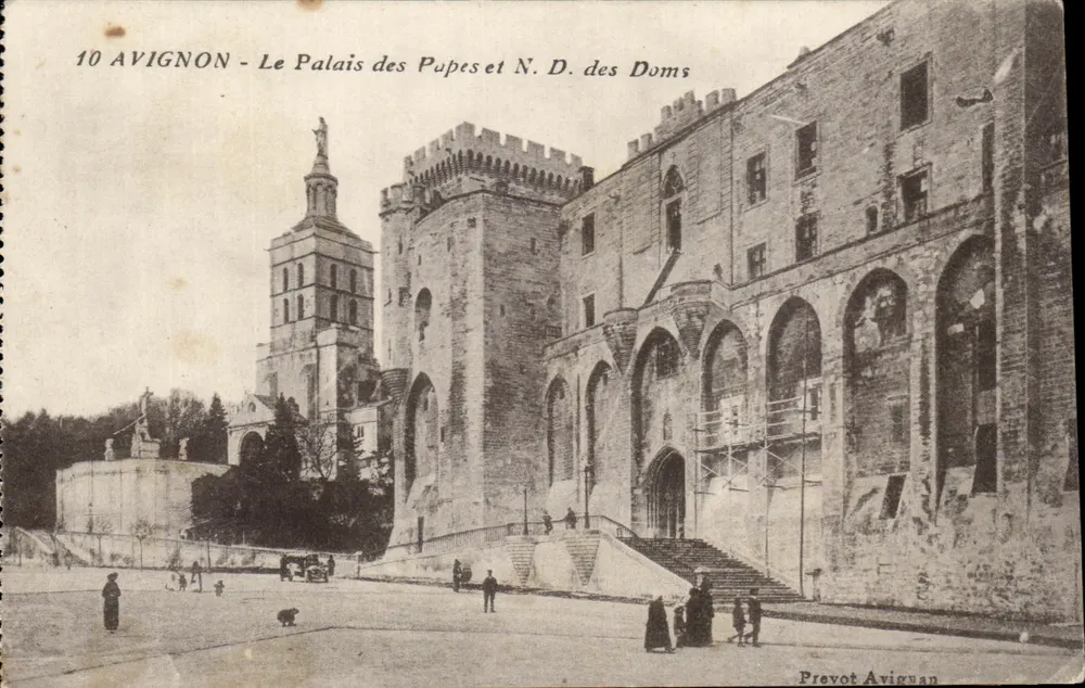 Avignon - O Palácio dos Papas e N.D. dos Domes — Prevot Avignon, n°10 - Frente