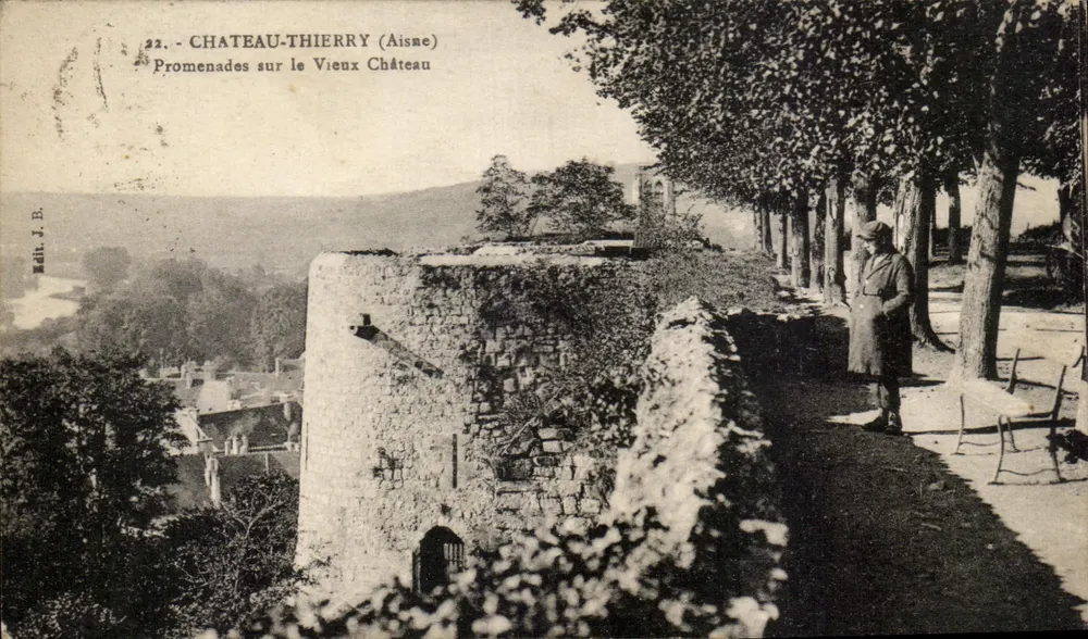 Château-Thierry (Aisne) — Spaziergänge am alten Schloss — Verlag J. Bourgogne, Nr. 22 - Vorderseite