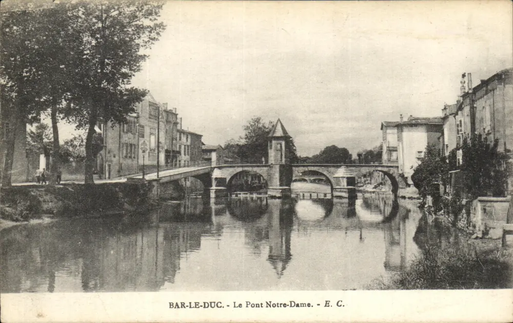 Bar-le-Duc - O Ponte Notre-Dame — E. C. - Frente