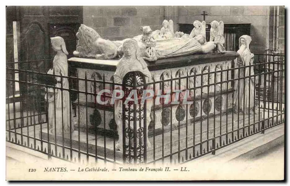 NANTES — Die Kathedrale — Grabmal von François II — LL. - Vorderseite
