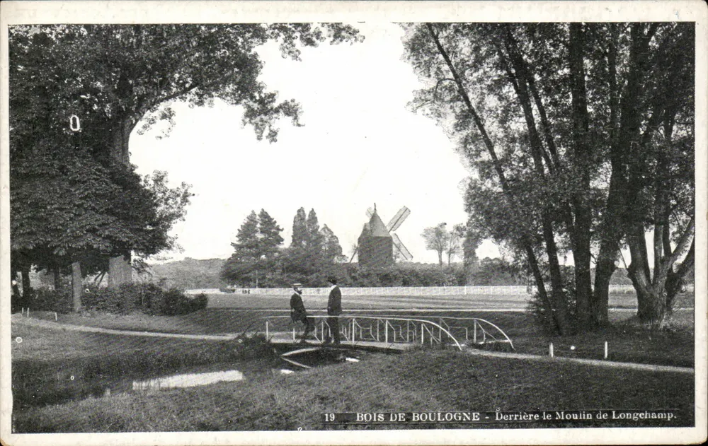 Bois de Boulogne - Hinter dem Moulin de Longchamp — Verlag V. Maubanc, Nr. 19 - Vorderseite