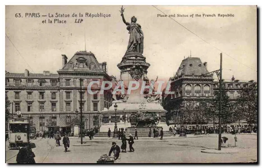 Paris — Die Statue der Republik und der Platz — LIP - Vorderseite