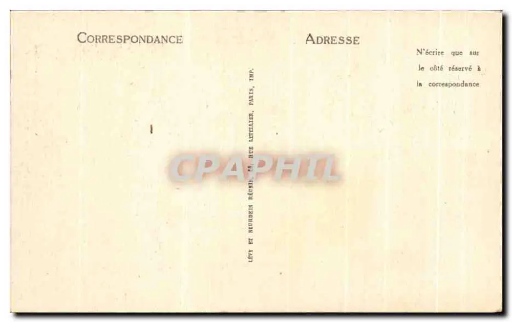 GIEN (Loiret) — Rue Gambetta — Velha casa - Verso