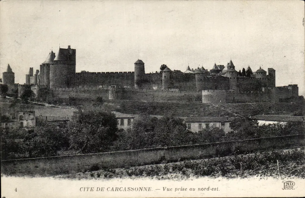 Cité de Carcassonne — Ansicht vom Nordosten — JND Phot. - Vorderseite
