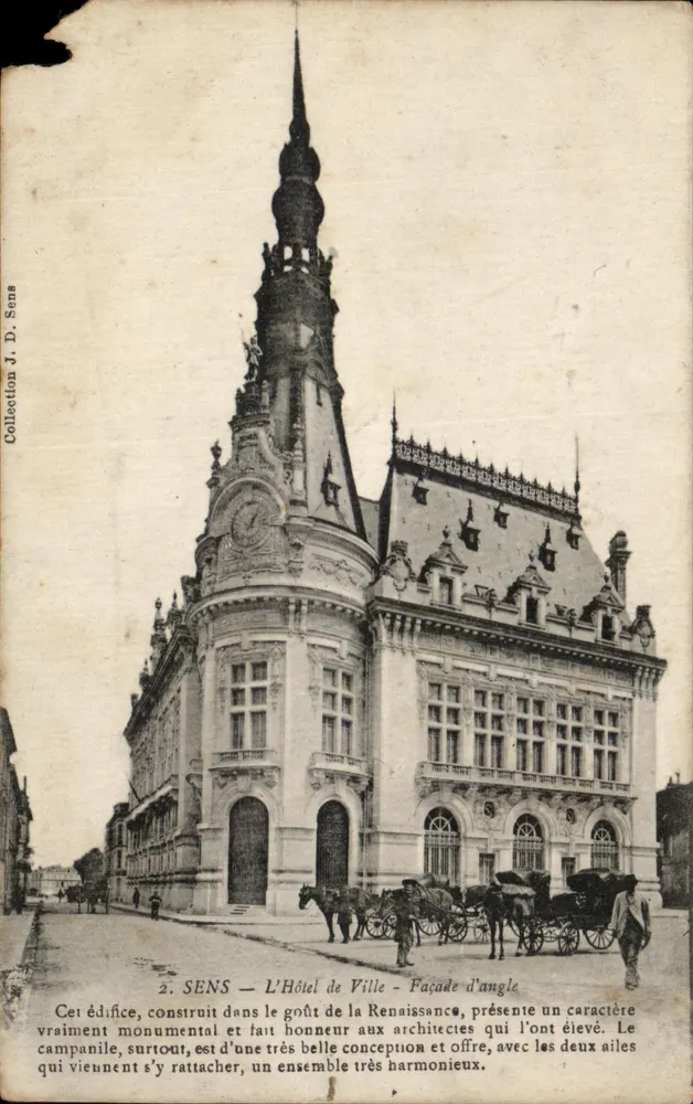 SENS — O Hotel de Ville — Fachada de canto - Frente