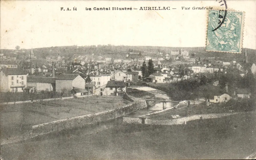 Aurillac — Vista Geral — O Cantal Ilustrado, F.A. 14 - Frente