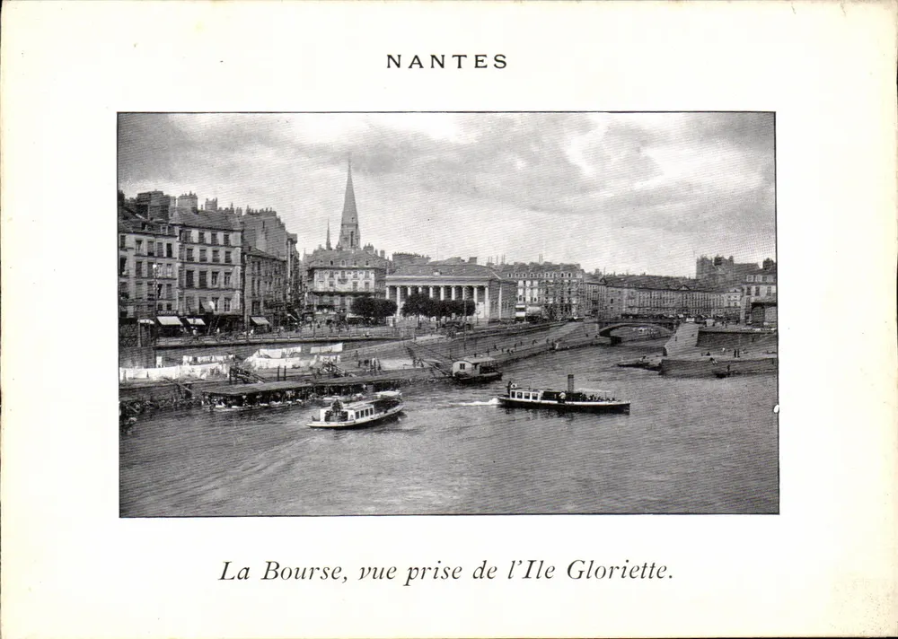NANTES — Die Börse, Ansicht vom Île Gloriette - Vorderseite
