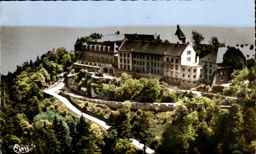 Mont-Sainte-Odile — Luftbild von der Südwestseite — Éditions Aériennes Macon - Vorderseite
