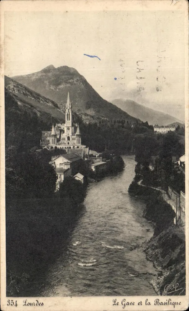Lourdes — O Gave e a Basílica — Editor Cap, n° 354 - Frente