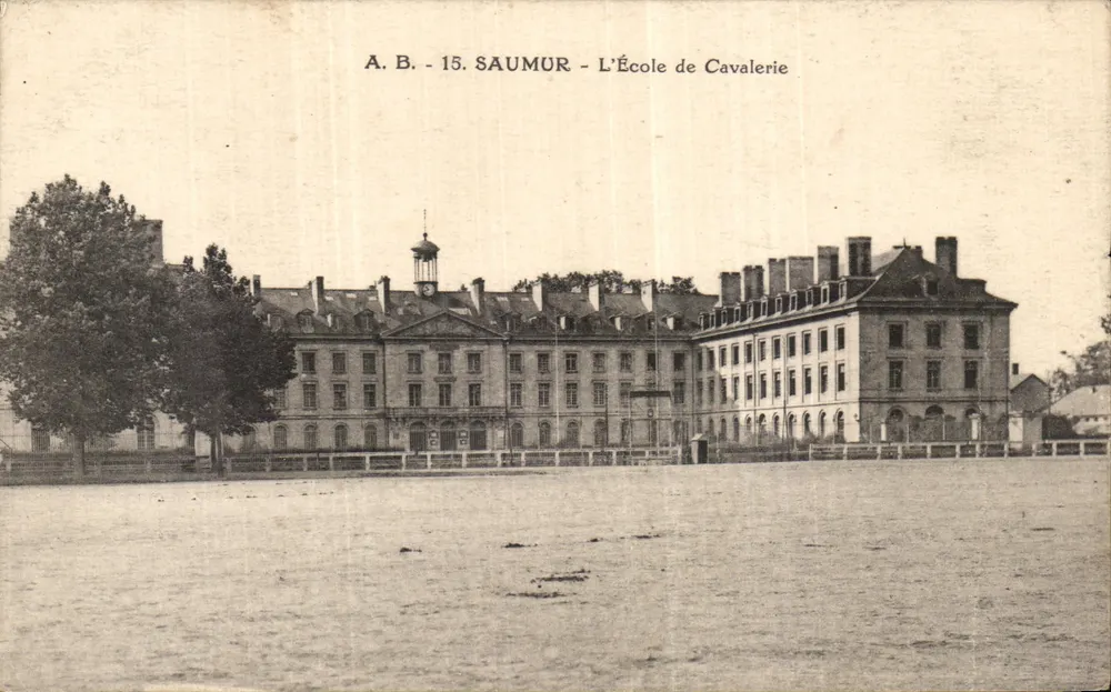 Saumur - Die Kavallerieschule — A.B. - 15 - Vorderseite