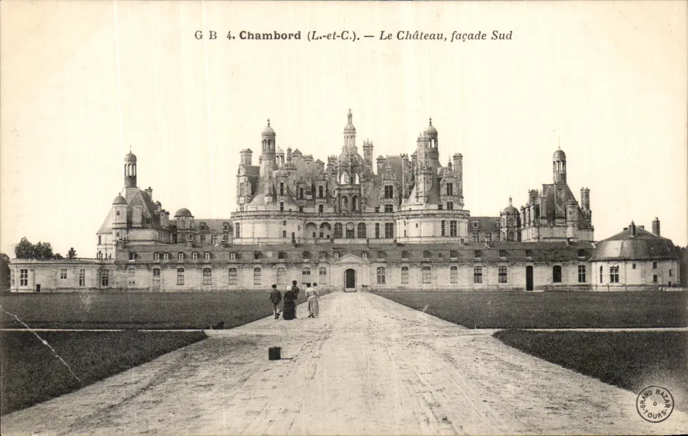 Chambord (Loir-et-Cher) — O Castelo, fachada Sul — GB 4, editor Brand & Cours - Frente