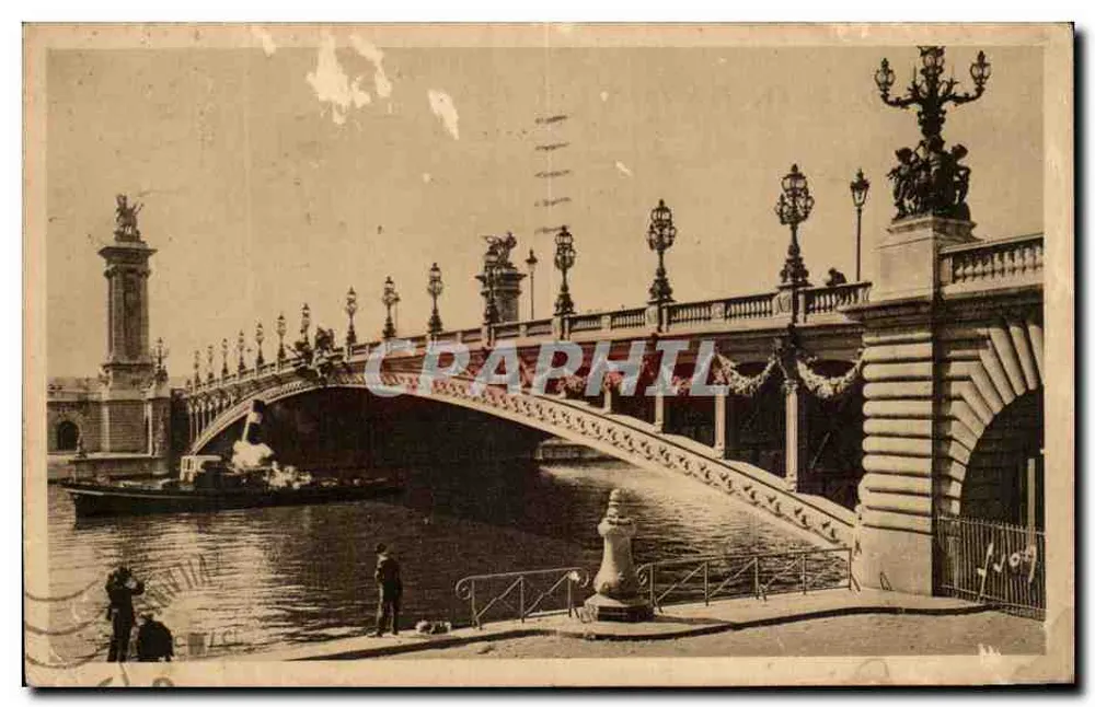 Pont Alexandre III — vue du pont et du fleuve — Les Éditions d'Art Yves-15, Paris - Frente